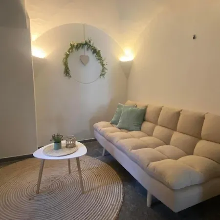 Casa Baffo Ferienhaus Brione sopra Minusio